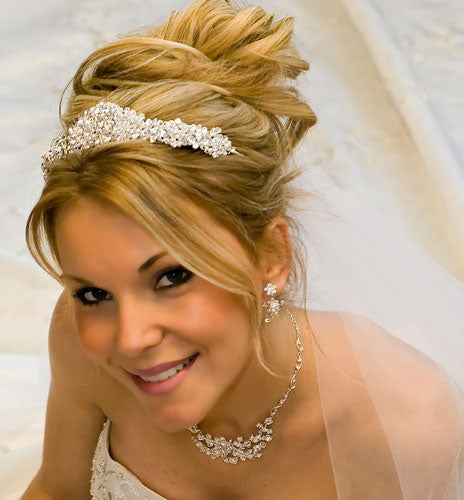 Beautiful Scattered Pearl & Rhinestone Veil - Elegant Bridal Hair  Accessories