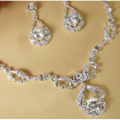 Silver Bridal Jewelry Set Encrusted with Rhinestone